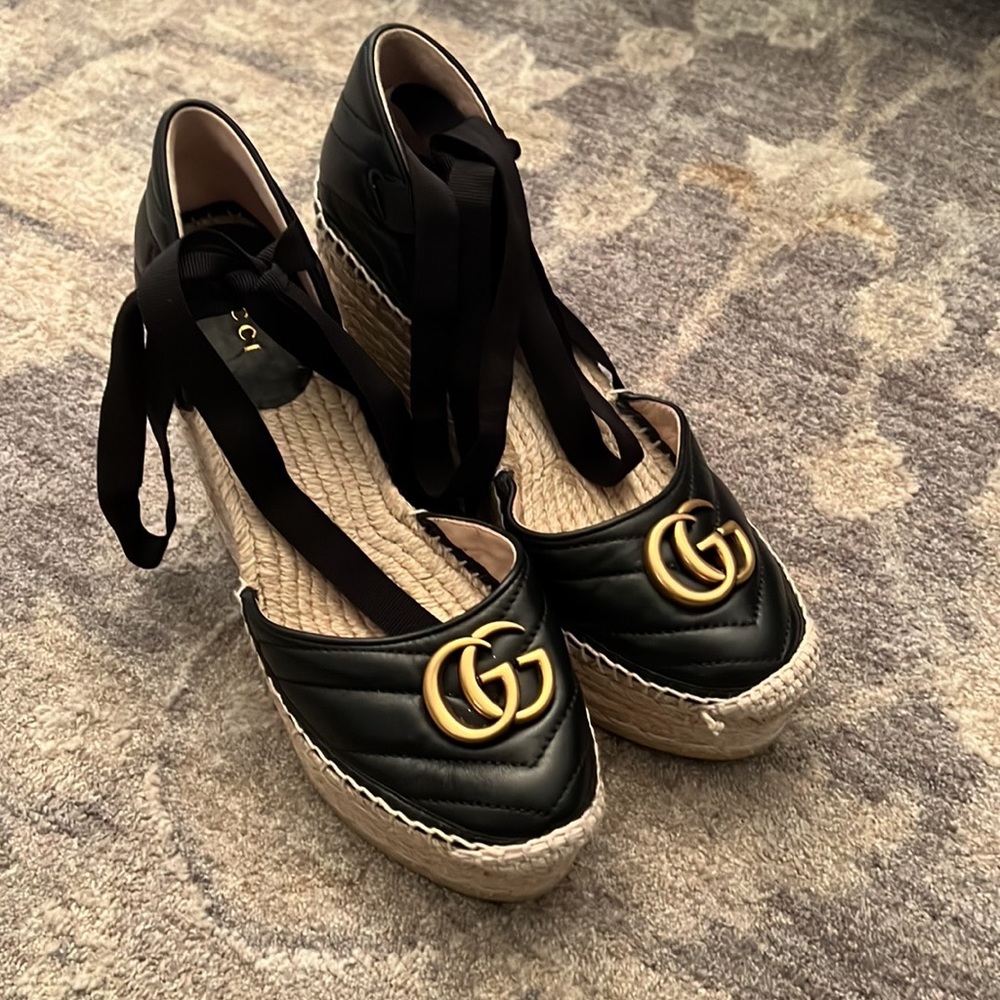Gucci wedges